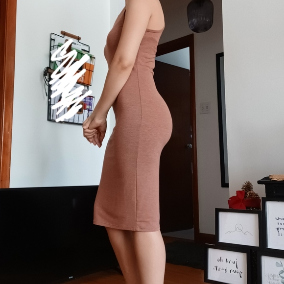 🌱Host Pick🌱 Nude Bodycon Midi Dress, Forever 21 - Picture 4 of 14